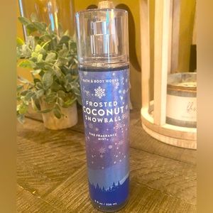 Frosted Coconut Snowball B&B Body Mist